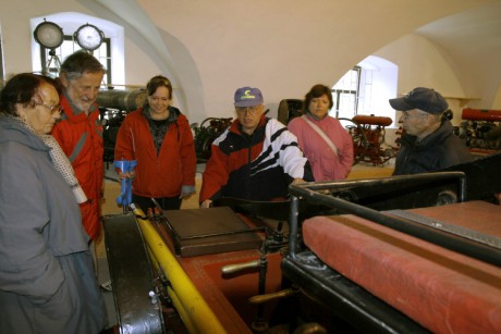 2010-15_Výlet do hasičského muzea v Chrastavě.JPG